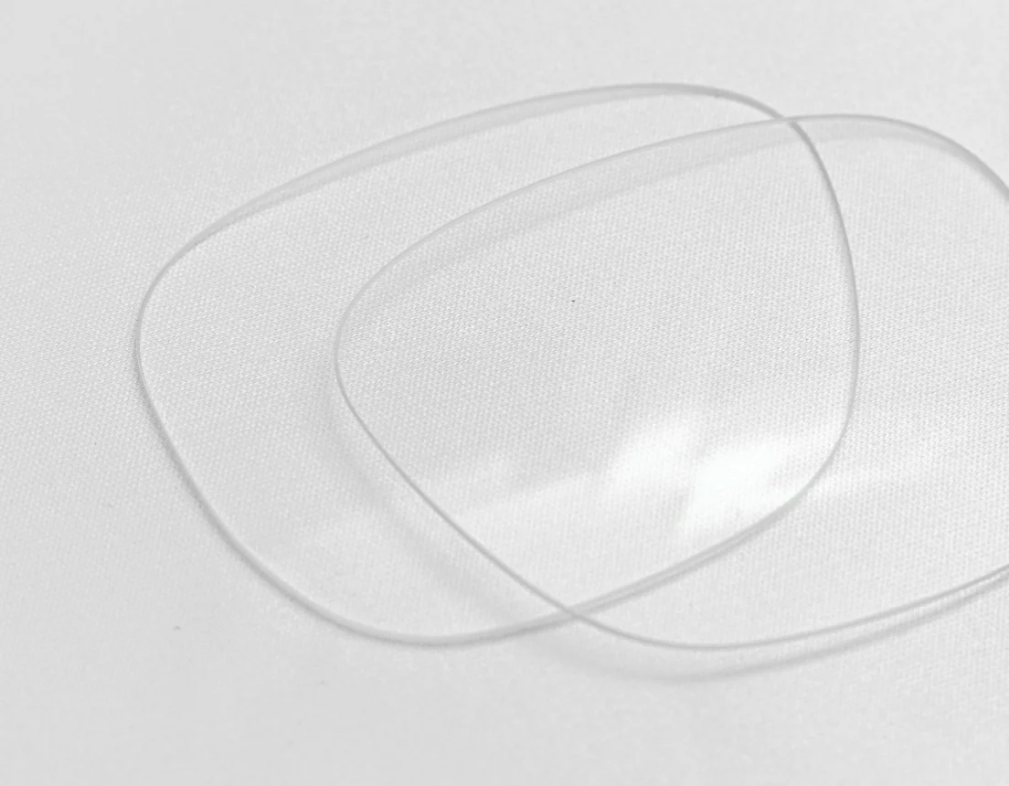 The lenses adjust